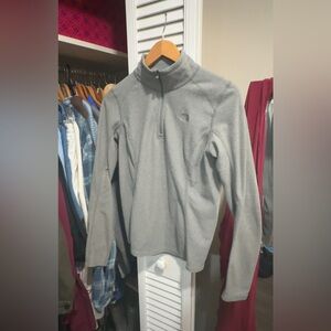 The North Face Gray Fitted Quarter Zip Fleece